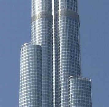 burj04.jpg (14382 Byte)