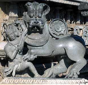 belur03.jpg (19026 Byte)