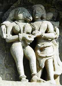 belur08.jpg (11672 Byte)