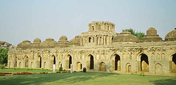 hampi08.jpg (24370 Byte)