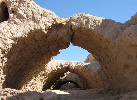 ayaz06.jpg (24374 Byte)