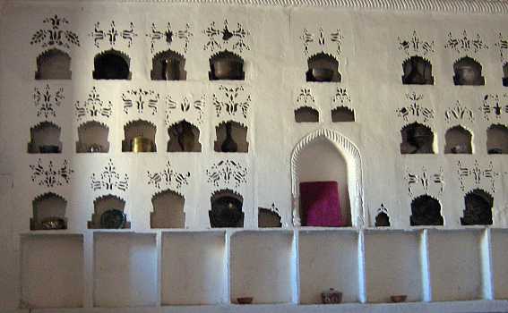 med08.jpg (24986 Byte)