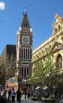perth16.jpg (13853 Byte)
